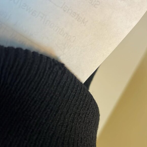 St John Sport Discreet Flaws Cardigan Gold Tone Beading SZ "P" See Photos - Picture 10 of 12